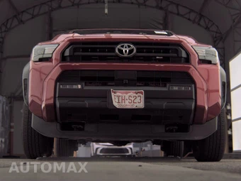 2025 Toyota 4Runner SR5 - miniatura 3