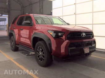 2025 Toyota 4Runner SR5 - miniatura 4