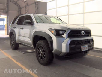 2025 Toyota 4Runner SR5 - miniatura 3