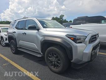 2025 Toyota 4Runner SR5 - miniatura 3