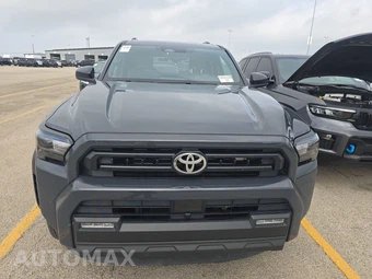 2025 Toyota 4Runner SR5 - miniatura 2