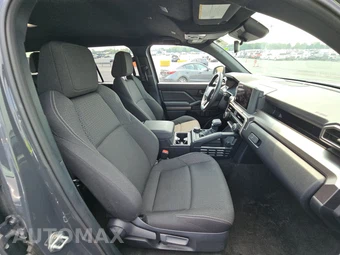 2025 Toyota 4Runner SR5 - miniatura 8