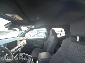 2025 Toyota 4Runner SR5 - miniatura 17