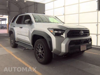 2025 Toyota 4Runner SR5 - miniatura 3