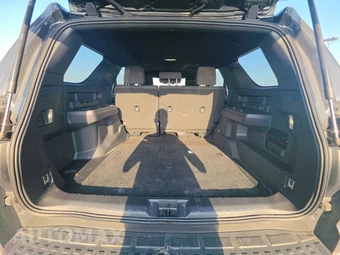 2025 Toyota 4Runner SR5 - miniatura 16