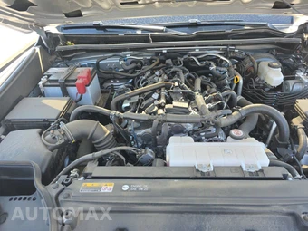 2025 Toyota 4Runner SR5 - miniatura 16