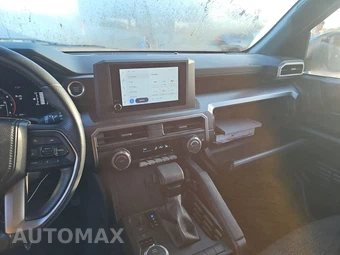 2025 Toyota 4Runner SR5 - miniatura 11
