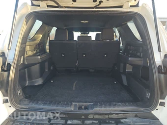 2025 Toyota 4Runner SR5 - miniatura 16