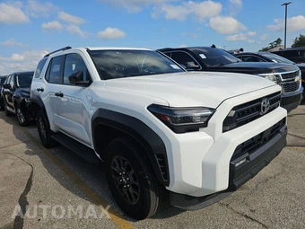 2025 Toyota 4Runner SR5 - miniatura 3