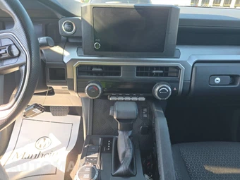 2025 Toyota 4Runner SR5 - miniatura 11