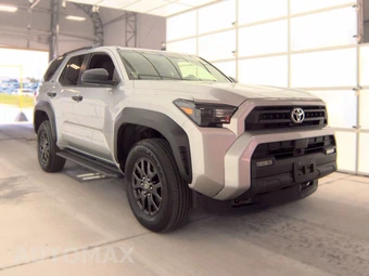 2025 Toyota 4Runner SR5 - miniatura 3