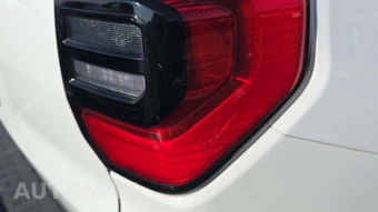 2025 Toyota 4Runner SR5 - miniatura 22