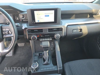 2025 Toyota 4Runner SR5 - miniatura 11
