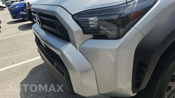 2025 Toyota 4Runner SR5 - miniatura 19