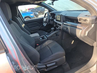 2025 Toyota 4Runner SR5 - miniatura 8