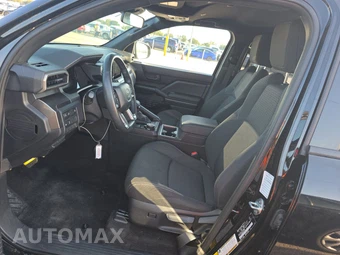 2025 Toyota 4Runner SR5 - miniatura 7