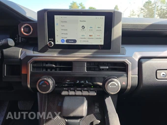 2025 Toyota 4Runner SR5 - miniatura 17