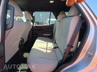 2025 Toyota 4Runner SR5 - miniatura 19