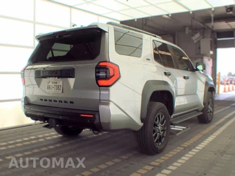 2025 Toyota 4Runner SR5 - miniatura 5