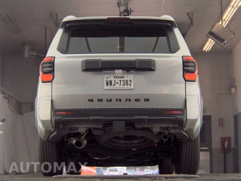 2025 Toyota 4Runner SR5 - miniatura 7