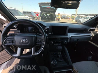 2025 Toyota 4Runner SR5 - miniatura 17