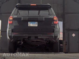 2025 Toyota 4Runner SR5 - miniatura 7