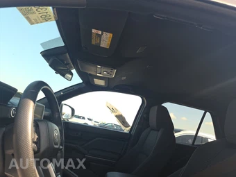 2025 Toyota 4Runner SR5 - miniatura 17