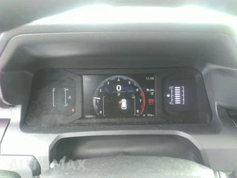 2025 Toyota 4Runner SR5 - miniatura 18