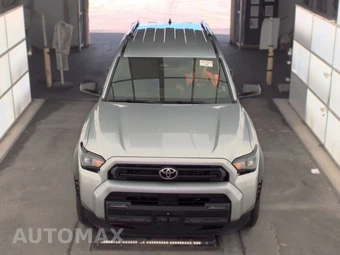 2025 Toyota 4Runner SR5 - miniatura 2