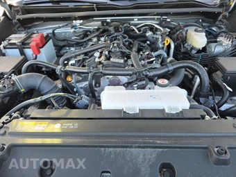 2025 Toyota 4Runner SR5 - miniatura 15