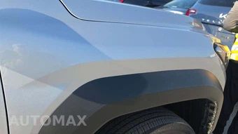 2025 Toyota 4Runner SR5 - miniatura 20