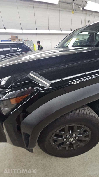 2025 Toyota 4Runner SR5 - miniatura 29