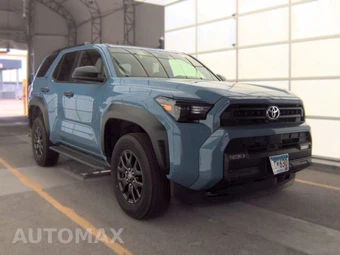 2025 Toyota 4Runner SR5 - miniatura 4