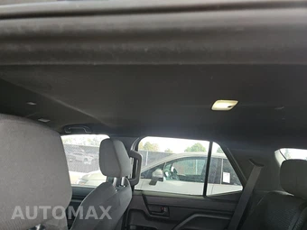 2025 Toyota 4Runner SR5 - miniatura 18