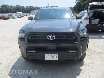 2025 Toyota 4Runner SR5 - miniatura 5