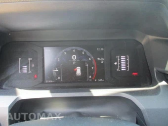 2025 Toyota 4Runner SR5 - miniatura 8