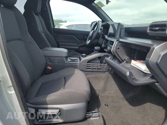 2025 Toyota 4Runner SR5 - miniatura 8
