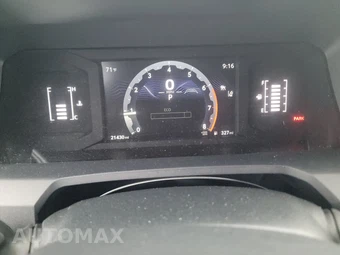 2025 Toyota 4Runner SR5 - miniatura 12