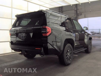 2025 Toyota 4Runner SR5 - miniatura 4