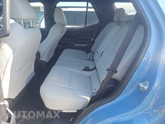 2025 Toyota 4Runner SR5 - miniatura 19