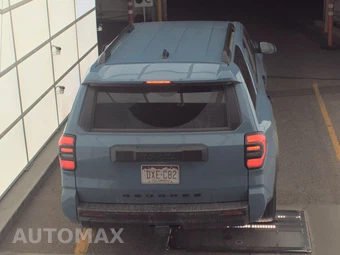 2025 Toyota 4Runner SR5 - miniatura 6