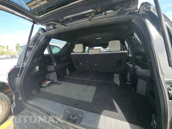 2025 Toyota 4Runner SR5 - miniatura 17
