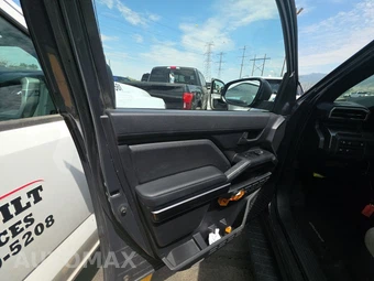 2025 Toyota 4Runner SR5 - miniatura 9