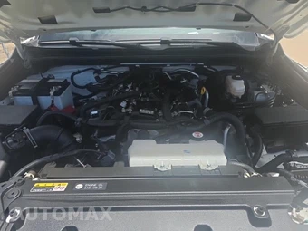 2025 Toyota 4Runner SR5 - miniatura 22