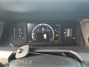 2025 Toyota 4Runner SR5 - miniatura 18