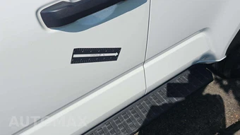 2025 Toyota 4Runner SR5 - miniatura 27