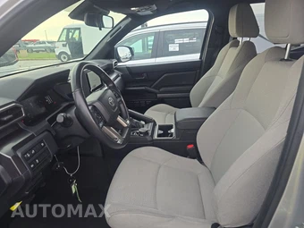 2025 Toyota 4Runner SR5 - miniatura 13