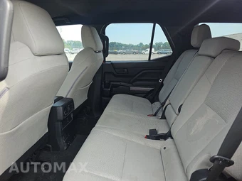 2025 Toyota 4Runner SR5 - miniatura 13