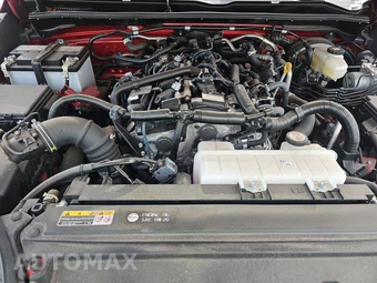 2025 Toyota 4Runner SR5 - miniatura 16