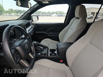 2025 Toyota 4Runner SR5 - miniatura 7